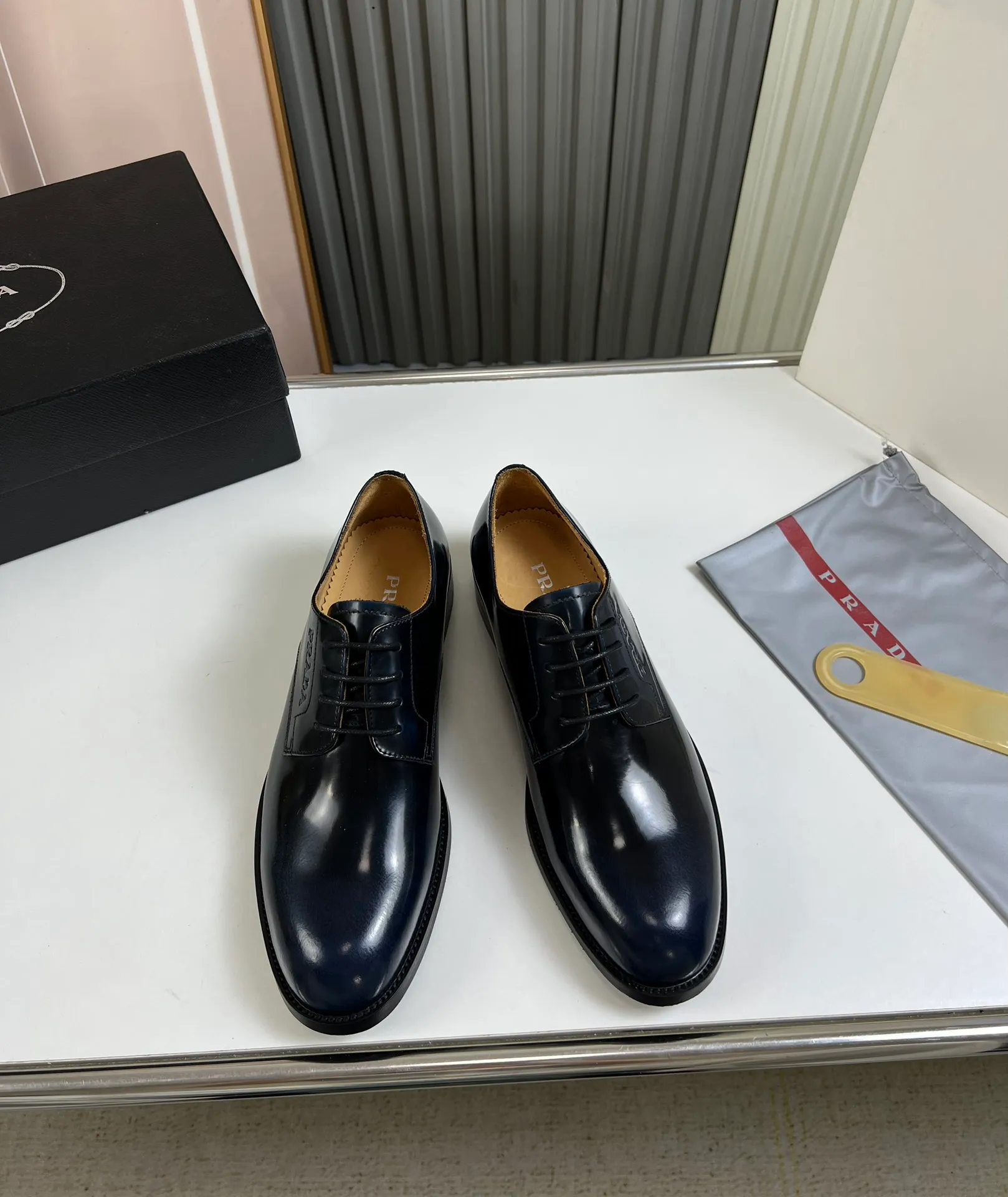 Men's shoes 💰520💰 Prada.PRADA men's business casual leather shoes, 1:1 shipment ⬆️Luxury and noble 👞All imported original brand leather, just to create a more comfortable wearing experience, upper: original open edge beaded cowhide ➕Imported full cow lining, original outsole ✔️36-45 (45 non-returnable)